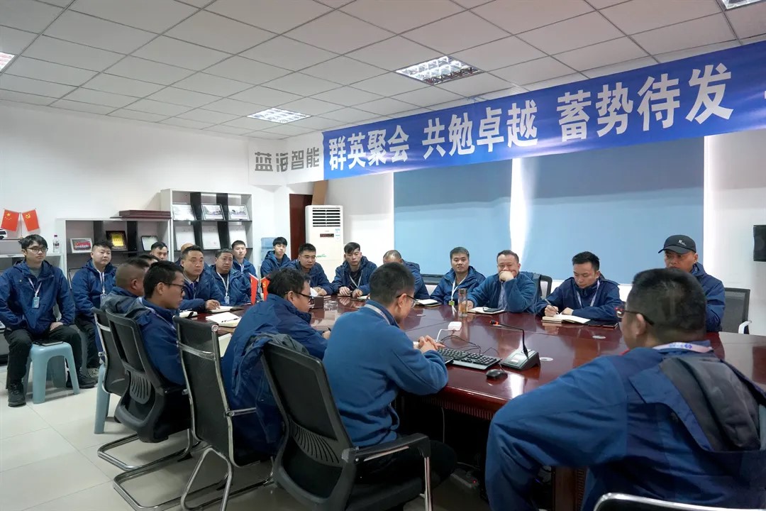 1-250206143Q4563.jpg